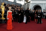 Мишель Уильямс - 84th Annual Academy Awards,26.02.2012) (9xHQ) 53009e177598390