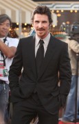 Кристиан Бэйл (Christian Bale) 2009-06-23 At Public Enemies Premiere in LA - 184xHQ 2b5c18207604909